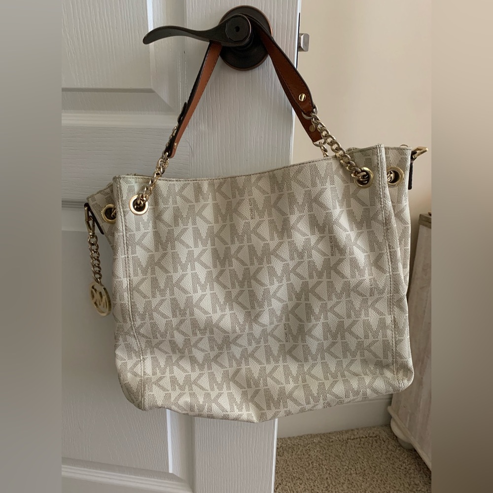 MK Jet Set tote